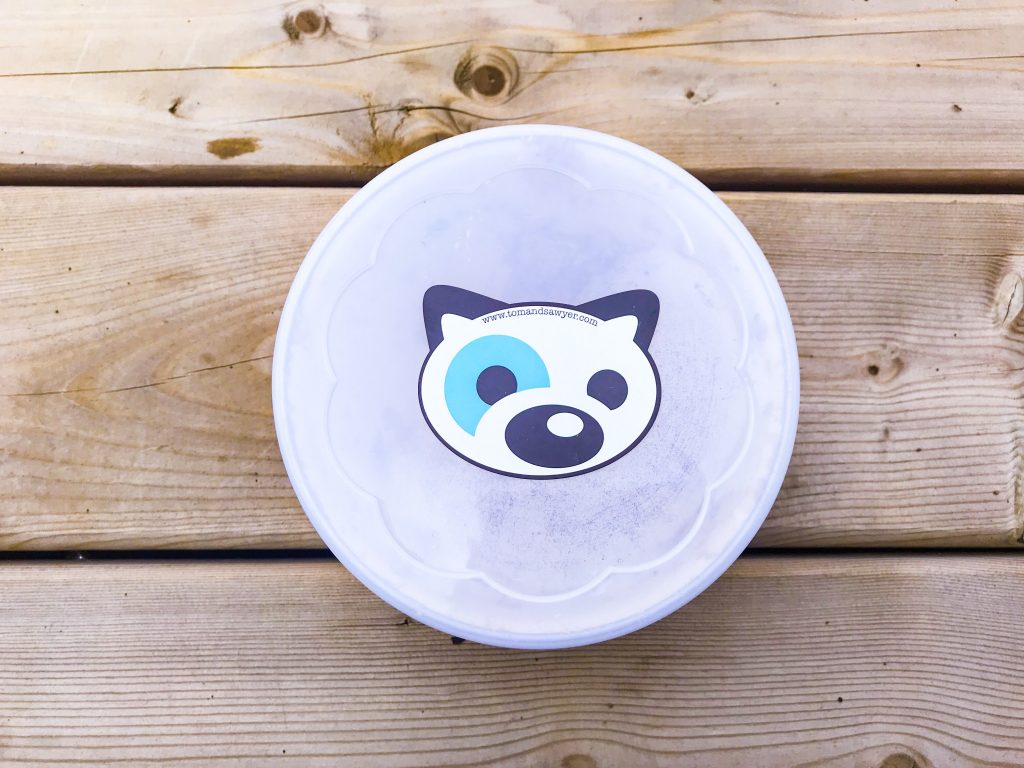 What's in Marlee's Dog Overnight Bag - Tom and Sawyer Dog Food